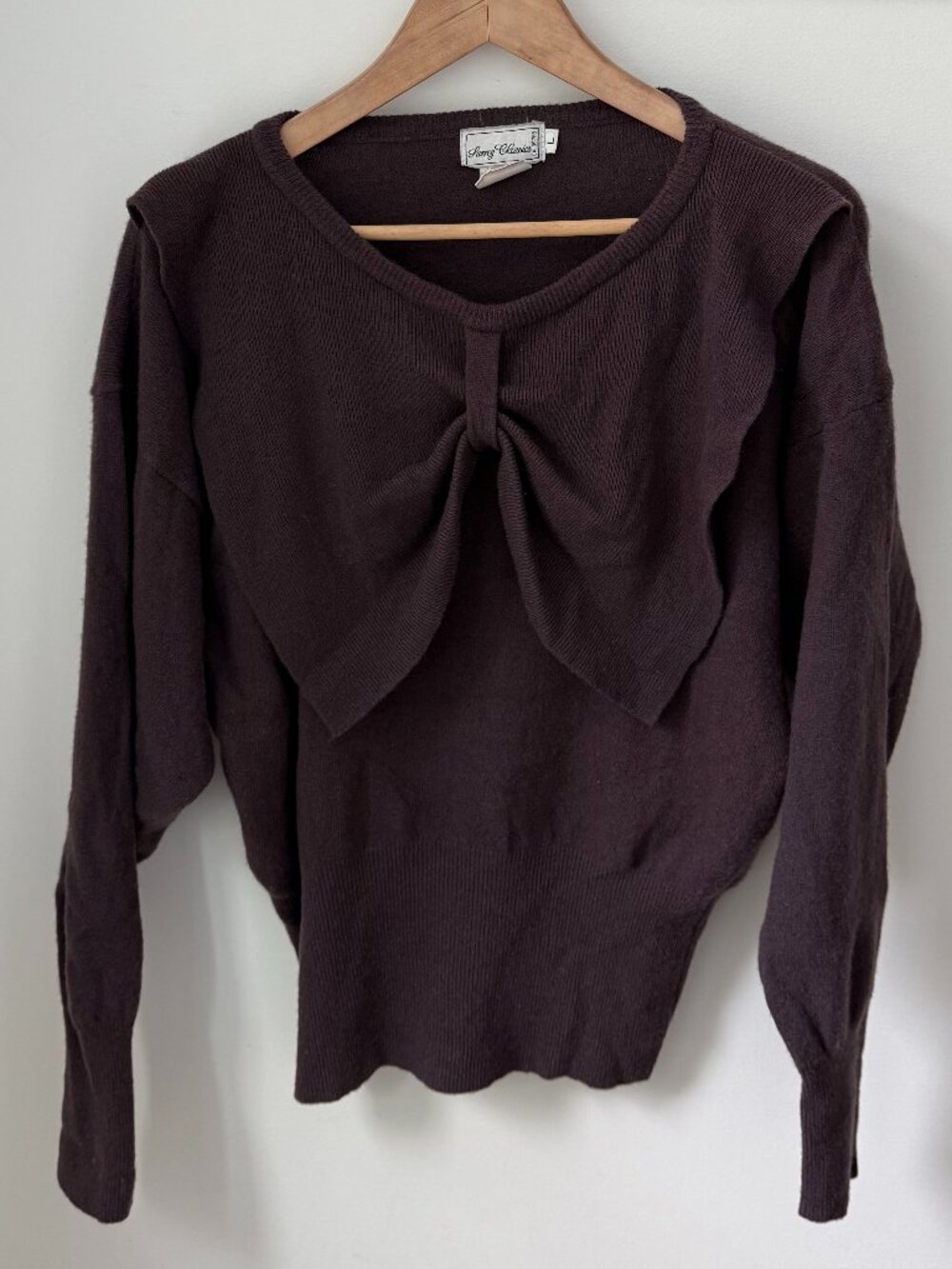Vintage SURREY CLASSICS Lambswool Big Bow Front Dolman Knit Sweater L